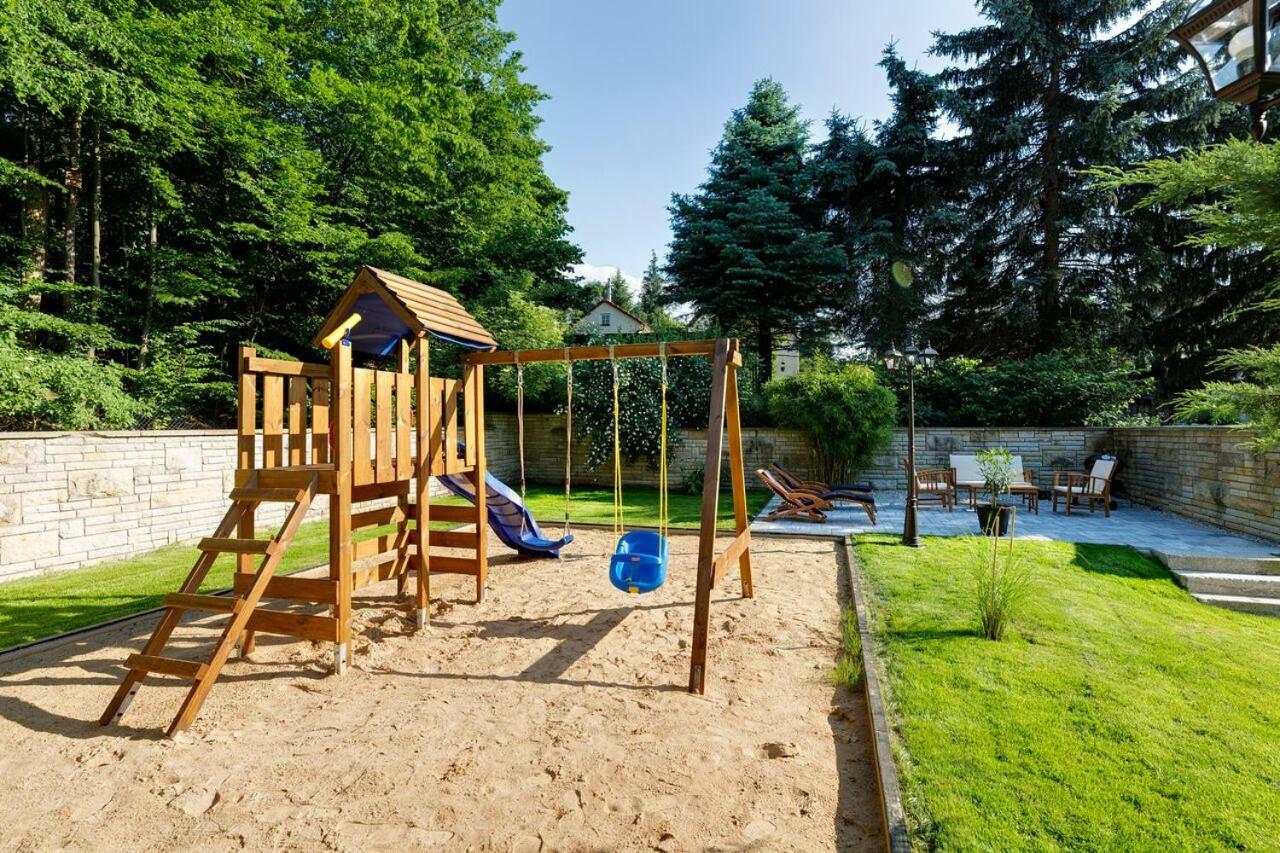 Ferienwohnungen Siebenlehn Am Romanus Freibad Bagian luar foto